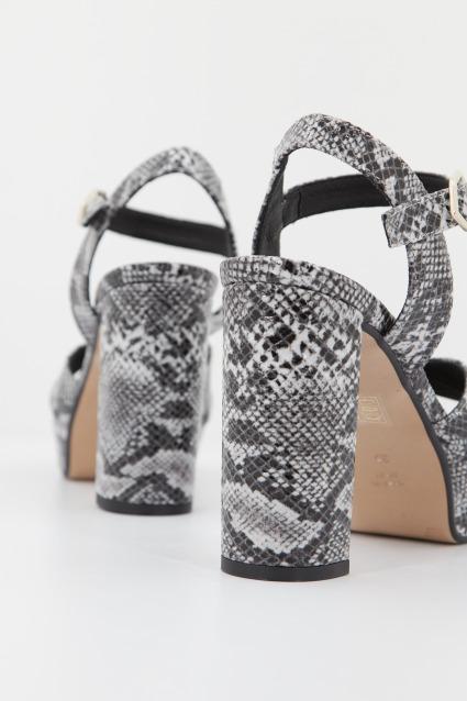 ÁNGEL ALARCÓN en color ANIMAL PRINT (4)