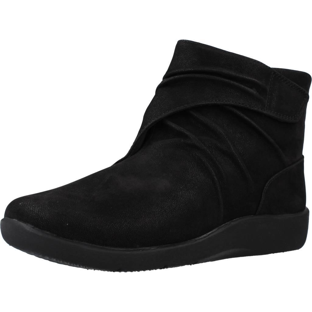 CLARKS SILLIAN TANA en color NEGRO (1)