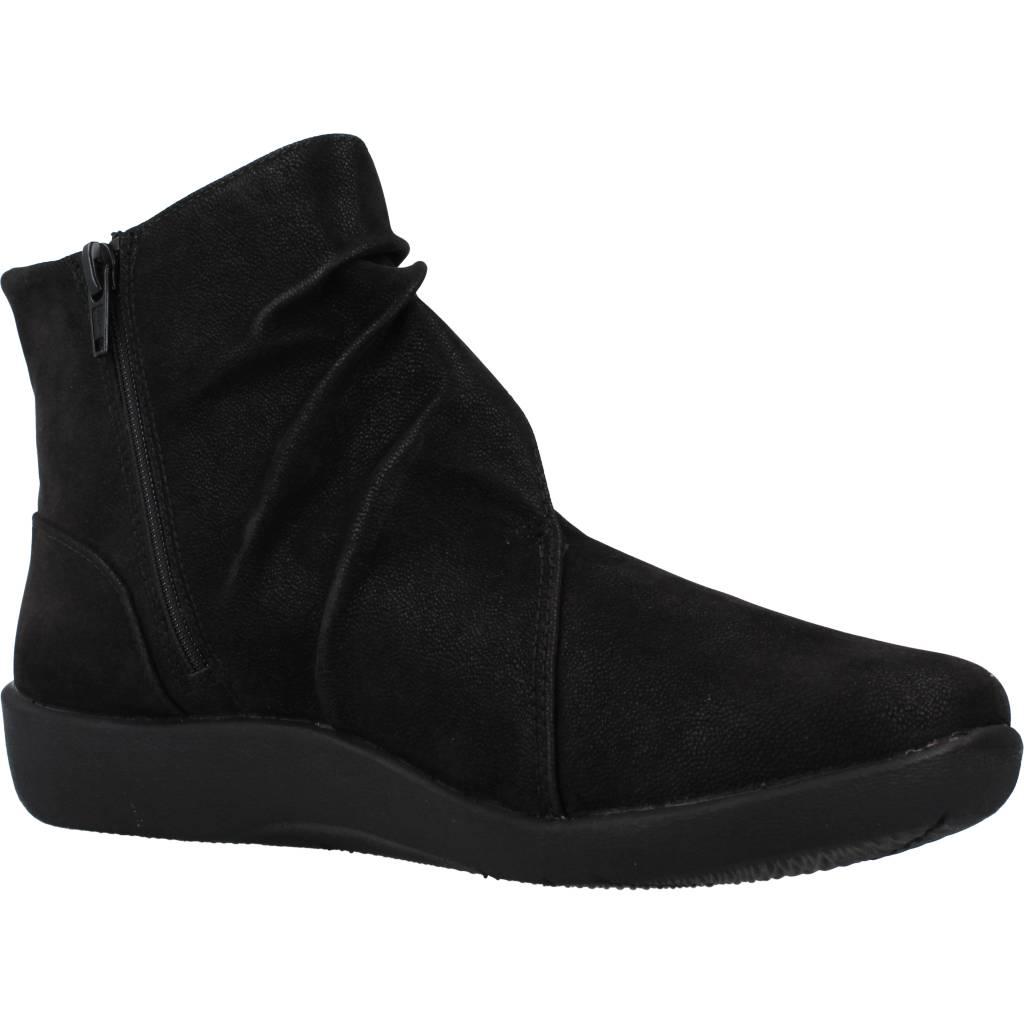 CLARKS SILLIAN TANA en color NEGRO (5)