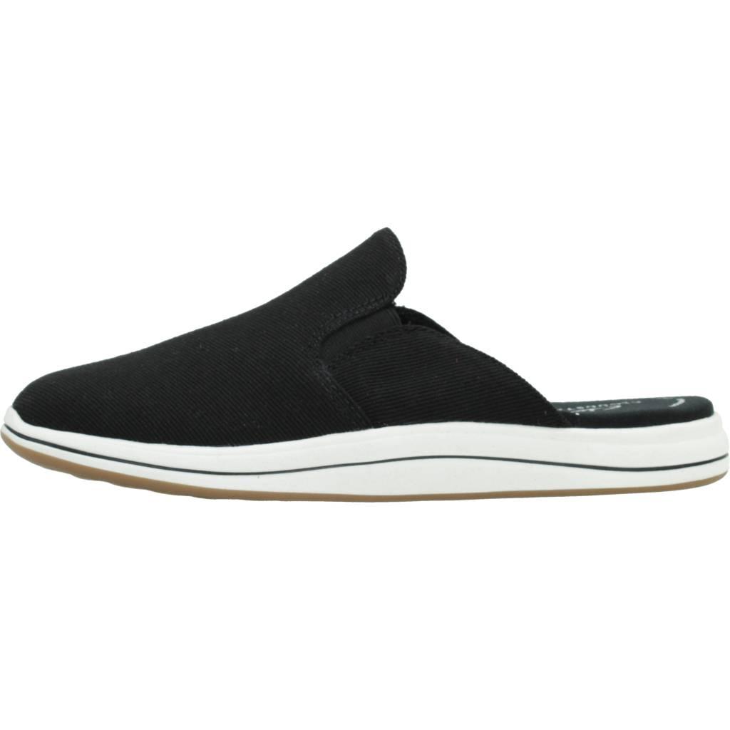 CLARKS BRINKLEY SHORE en color NEGRO (2)