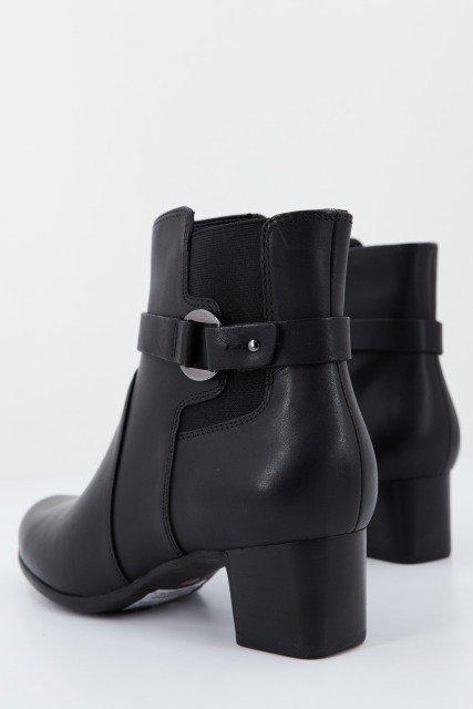CLARKS UN DAMSON MID en color NEGRO (3)