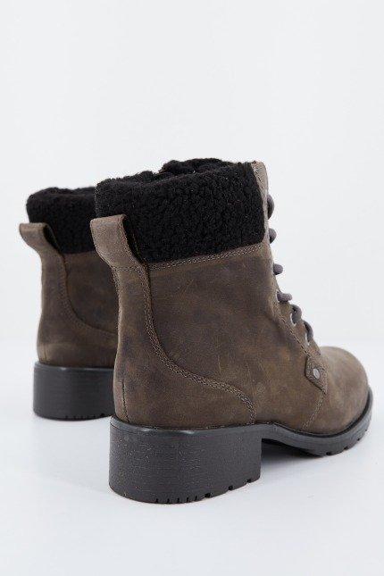 CLARKS ORINOCO DUSK en color GRIS (3)