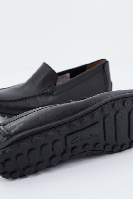 CLARKS HAMILTON FREE en color NEGRO (4)