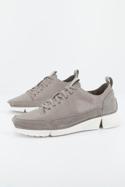 CLARKS TRI SPARK en color GRIS (1)