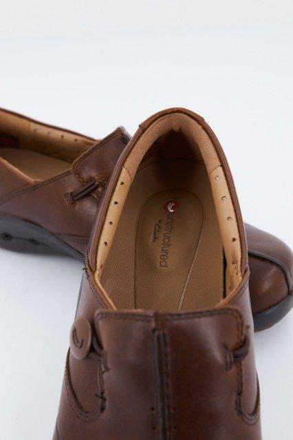 CLARKS UN LOOP WALK en color MARRON (4)