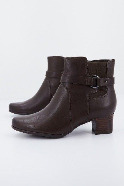 CLARKS UN DAMSON MID en color MARRON (1)
