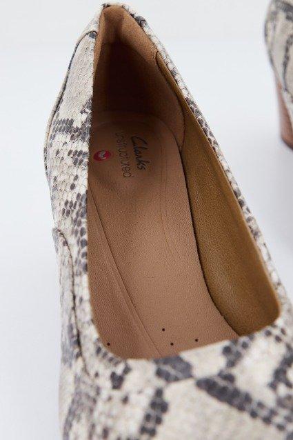 CLARKS UN COSMO STEP en color ANIMAL PRINT (4)