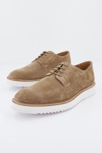 CLARKS ERNEST WALK en color MARRON CLARO (1)