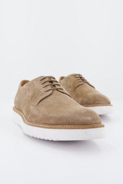 CLARKS ERNEST WALK en color MARRON CLARO (2)