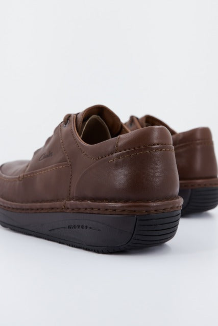 CLARKS UN SOUL LACE en color MARRON (3)