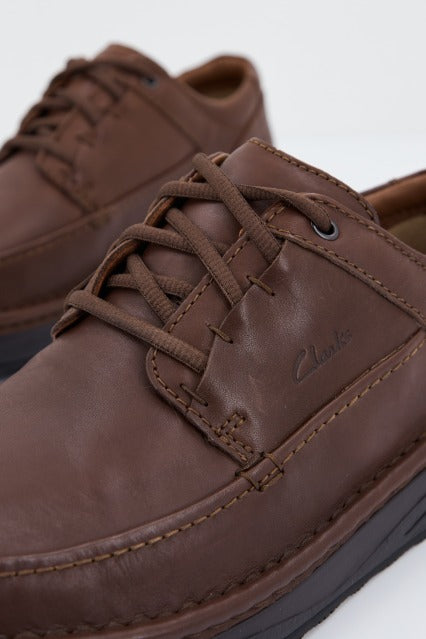 CLARKS UN SOUL LACE en color MARRON (4)