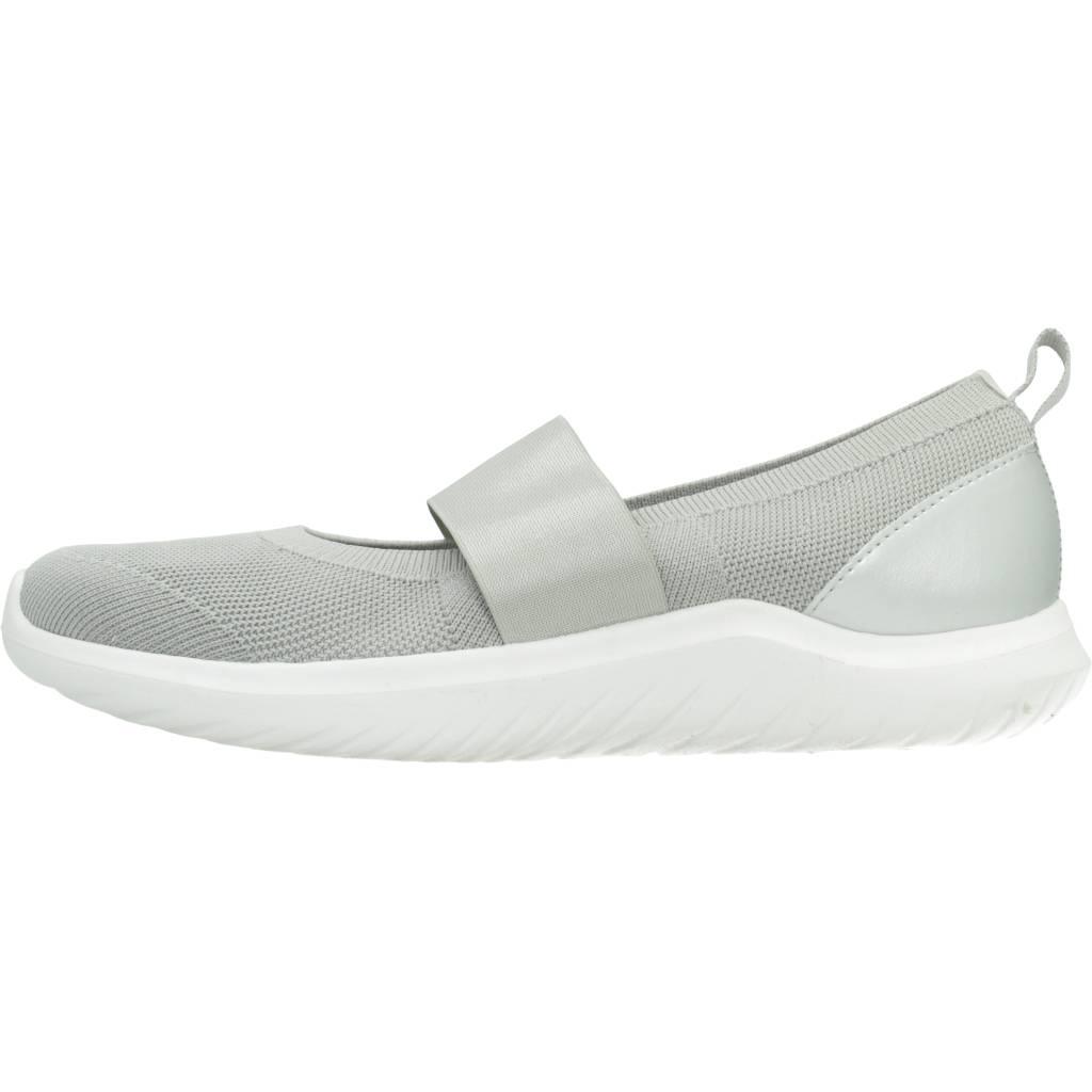 CLARKS NOVA SOL en color PLATA (2)