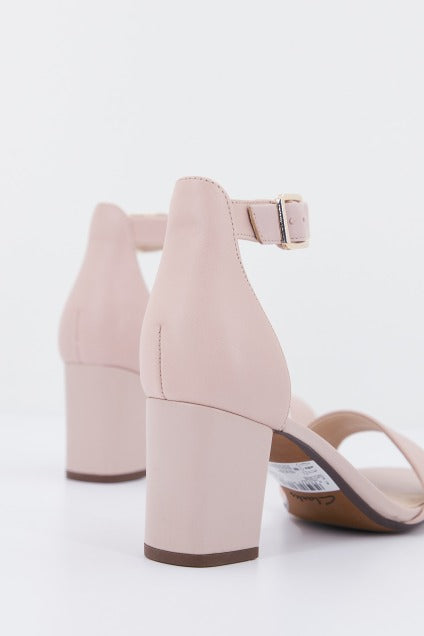 CLARKS DEVA MAE en color ROSA (3)