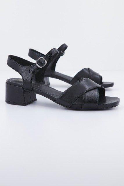 CLARKS SHEER en color NEGRO (2)
