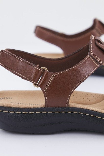 CLARKS LAURIEANN KAY en color MARRON (4)
