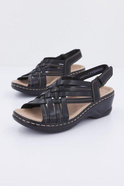 CLARKS LEXI CARMEN LEATHER en color NEGRO (1)