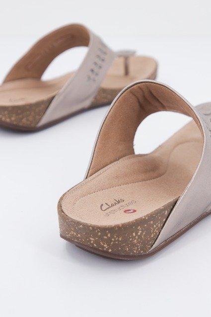 CLARKS UN PERRI VIBE METALLIC en color ORO (3)