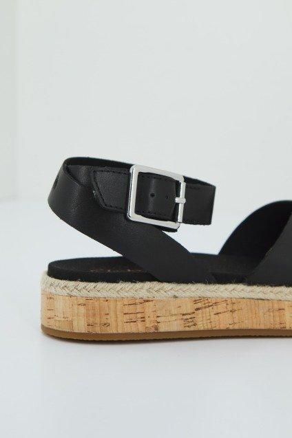 CLARKS BOTANIC POPPY en color NEGRO (4)