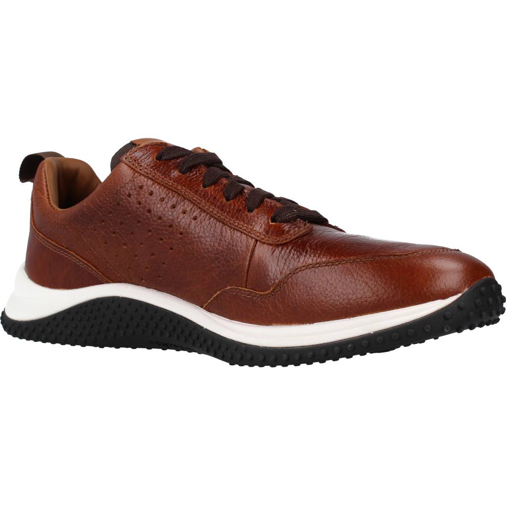CLARKS PUXTON LACE en color MARRON (5)