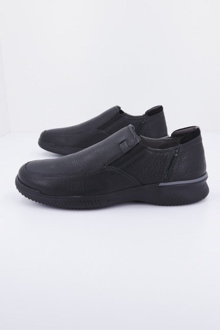 CLARKS DONAWAY STEP en color NEGRO (1)