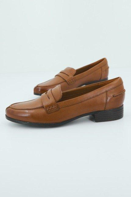 CLARKS HAMBLE LOAFER en color MARRON (2)
