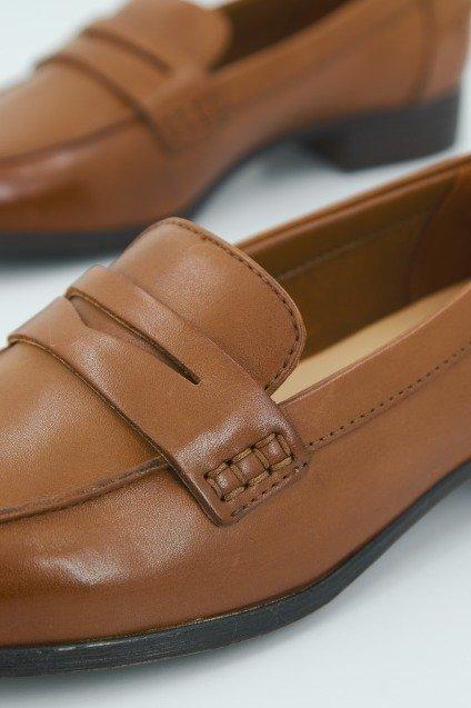 CLARKS HAMBLE LOAFER en color MARRON (4)