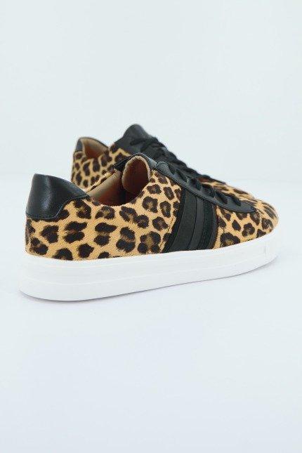 CLARKS UN MAUI BAND en color ANIMAL PRINT (3)