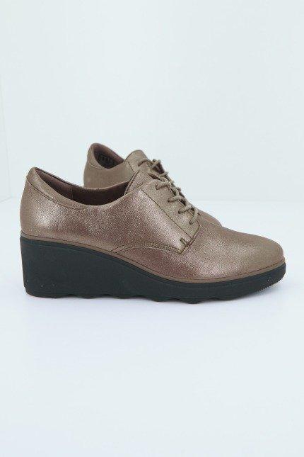 CLARKS MAZY HYANNIS en color BRONCE (2)