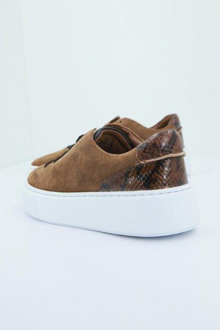 CLARKS HERO LITE LACE en color MARRON (3)