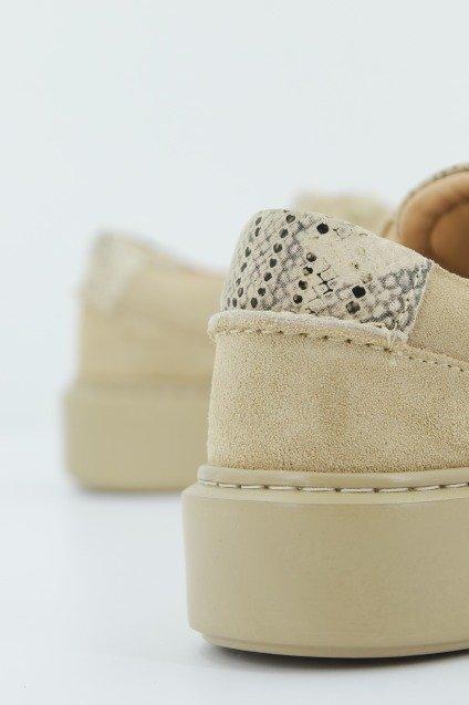 CLARKS HERO LITE LACE en color MARRON CLARO (4)