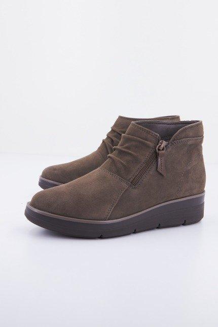 CLARKS SHAYLIN UP en color MARRON (1)