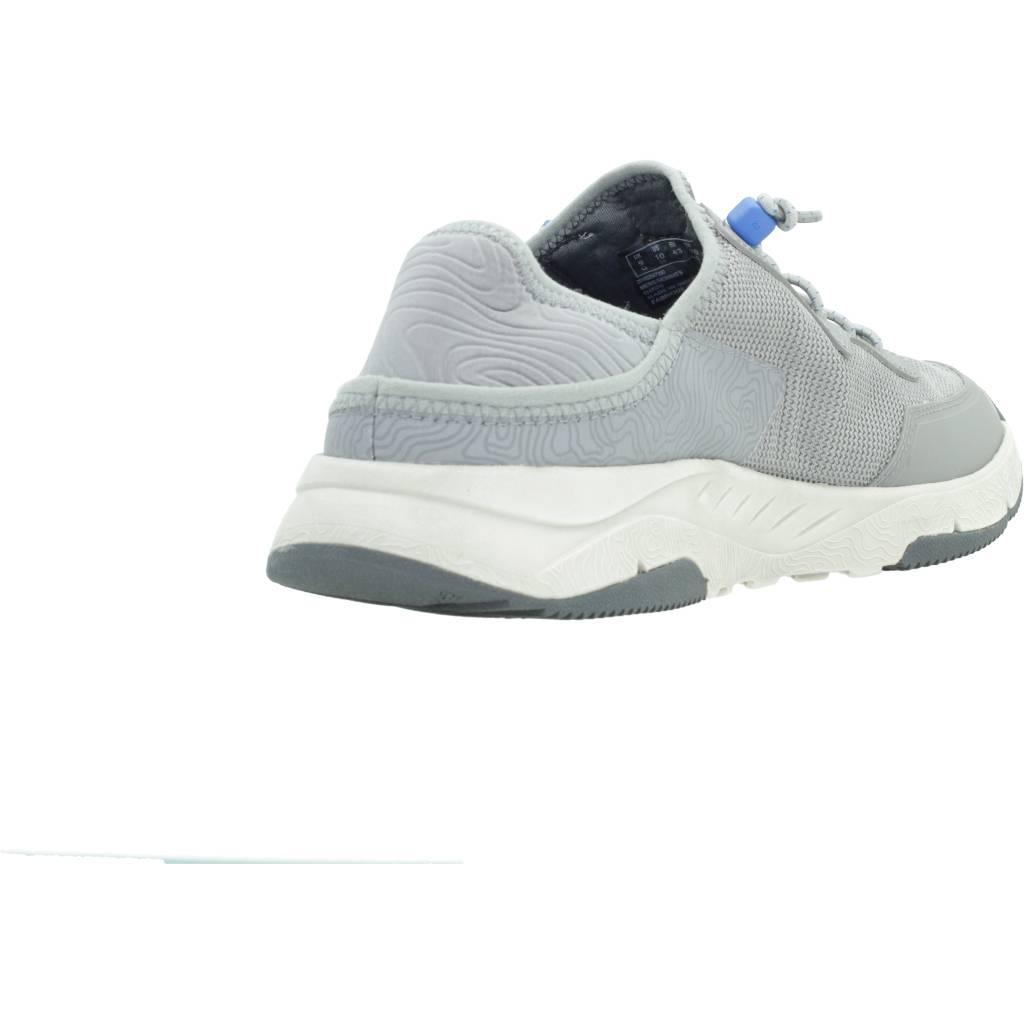 CLARKS DAVIS LOW en color GRIS (3)