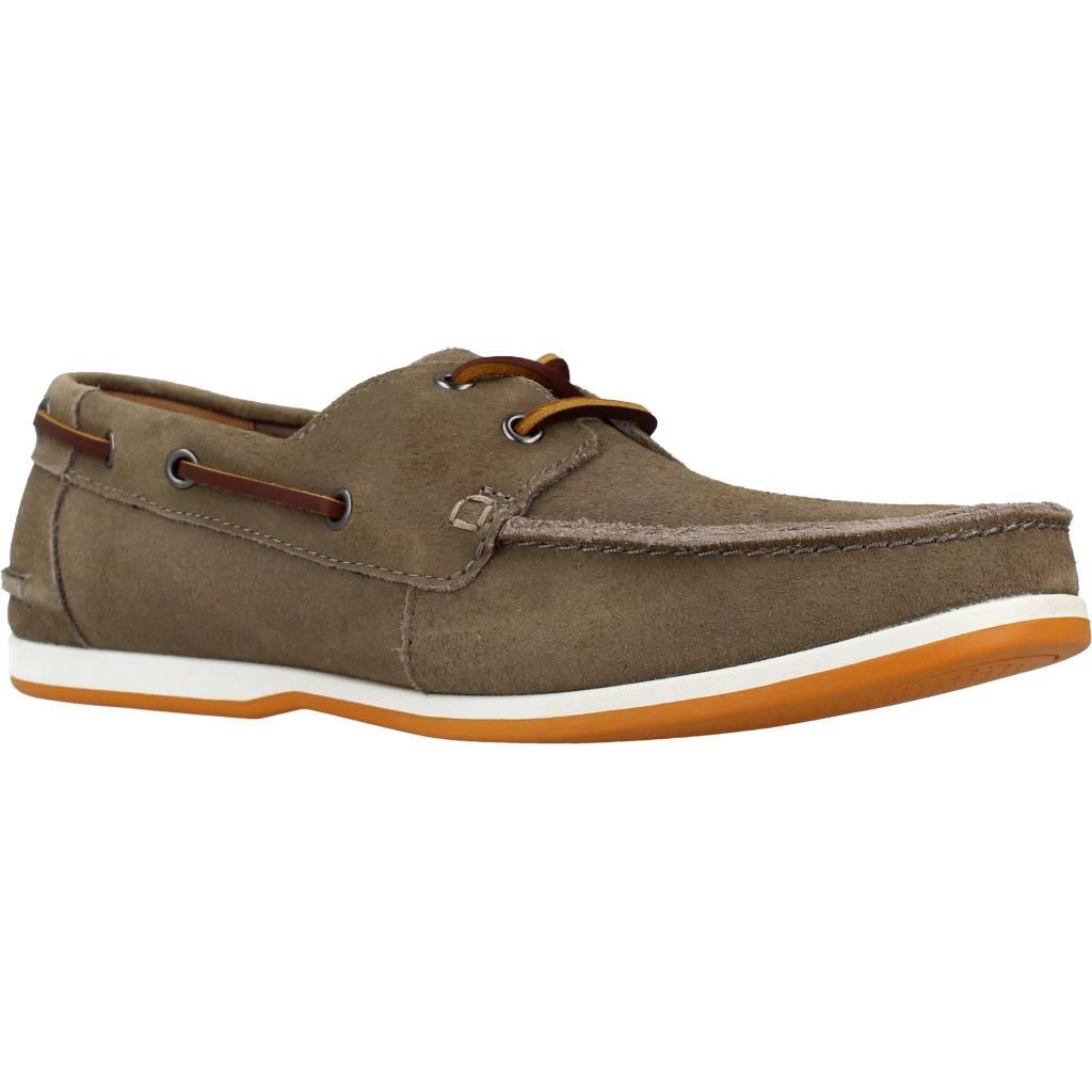 CLARKS en color VERDE (5)
