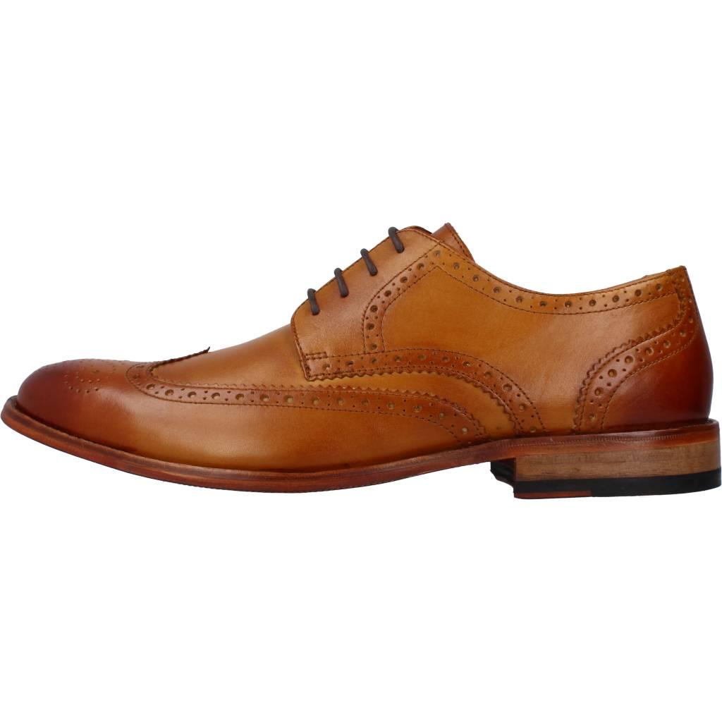 CLARKS JAMES WING LIGHT en color MARRON CLARO (2)
