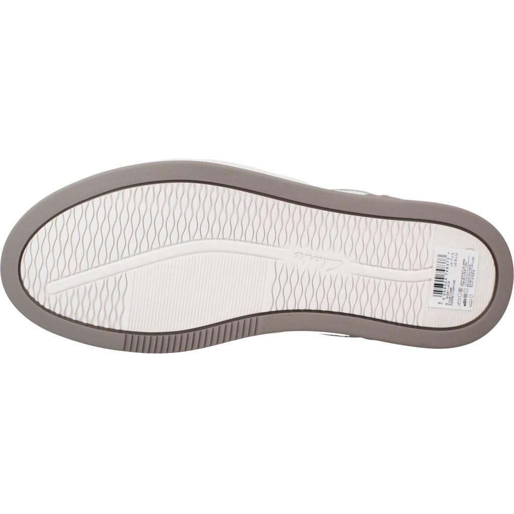 CLARKS BIZBY LACE en color BLANCO (6)
