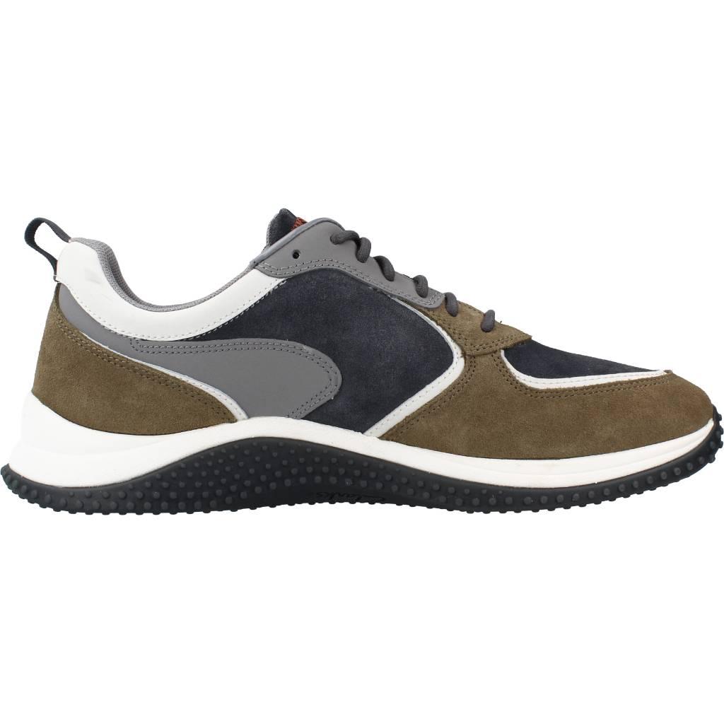 CLARKS PUXTON RUN en color VERDE (4)