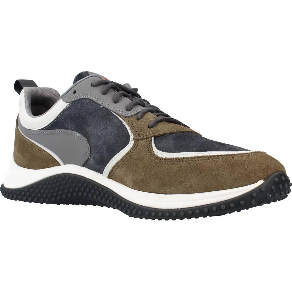 CLARKS PUXTON RUN en color VERDE (5)