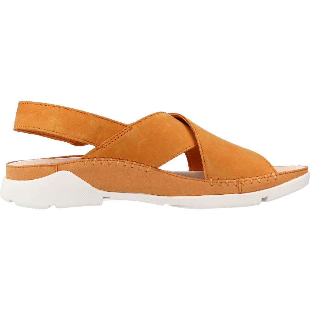 CLARKS TRI ALEXIA en color NARANJA (4)