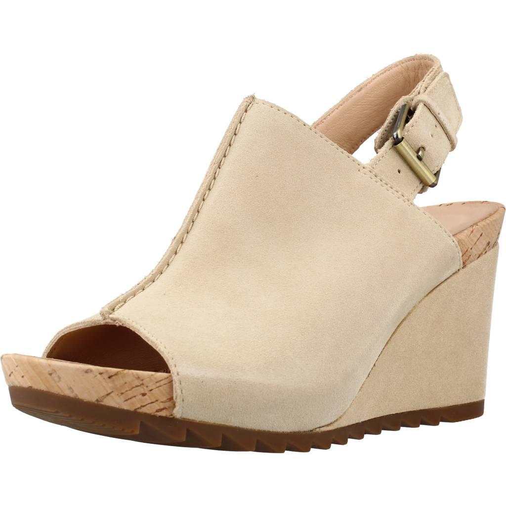 CLARKS FLEX STITCH en color BEIS (1)