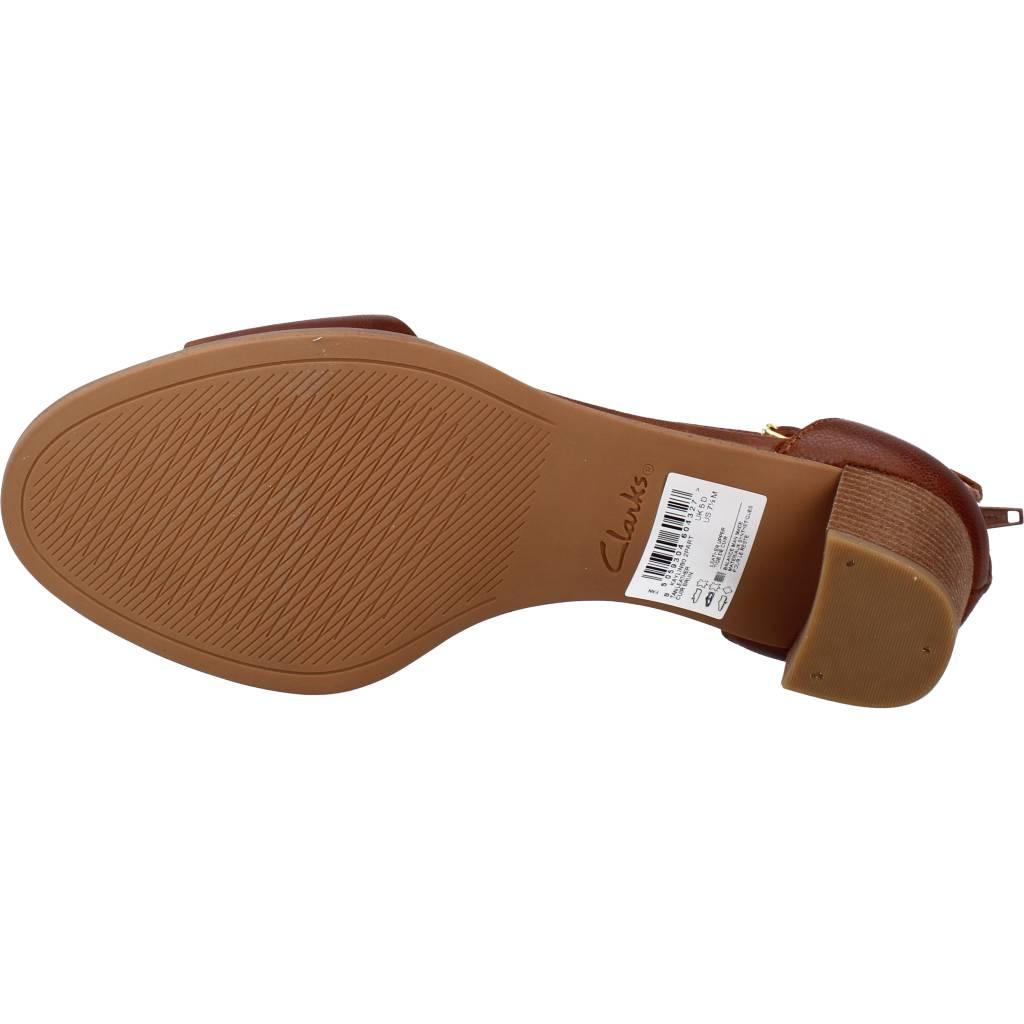 CLARKS KAYLIN PART en color MARRON (6)