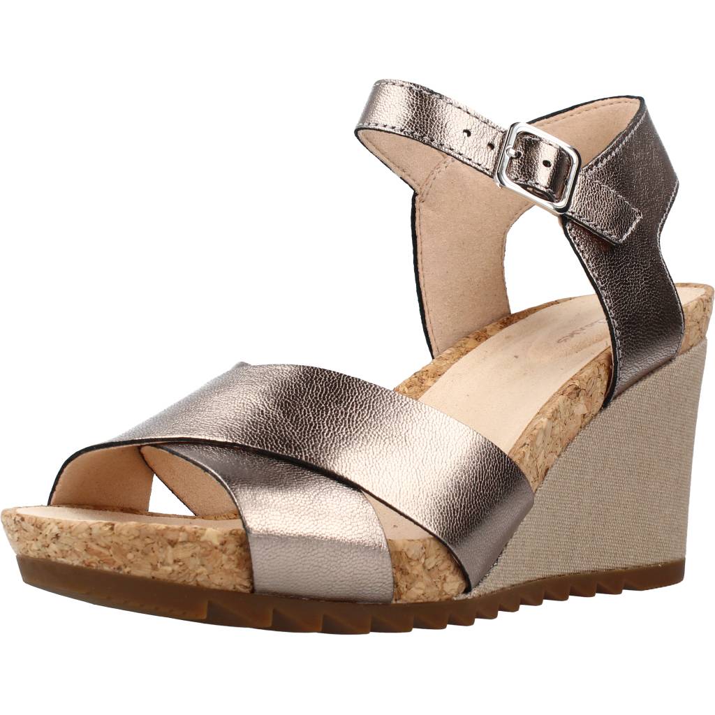 CLARKS FLEX SUN en color PLATA (1)