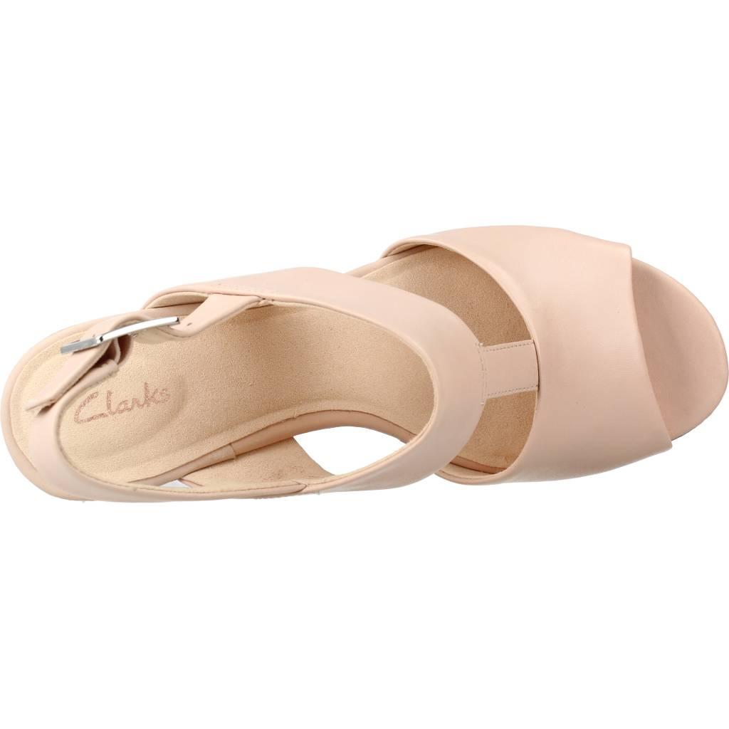 CLARKS en color NUDE (7)