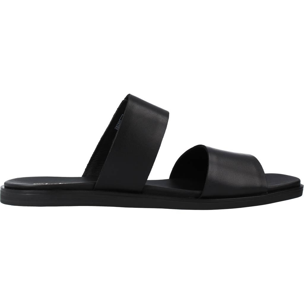 CLARKS en color NEGRO (4)