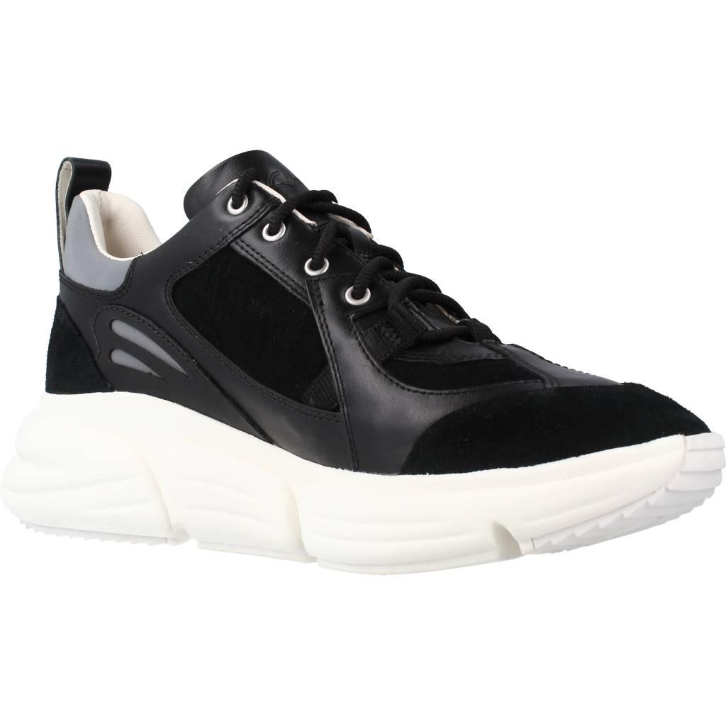 CLARKS TRICOMET LACE en color NEGRO (5)