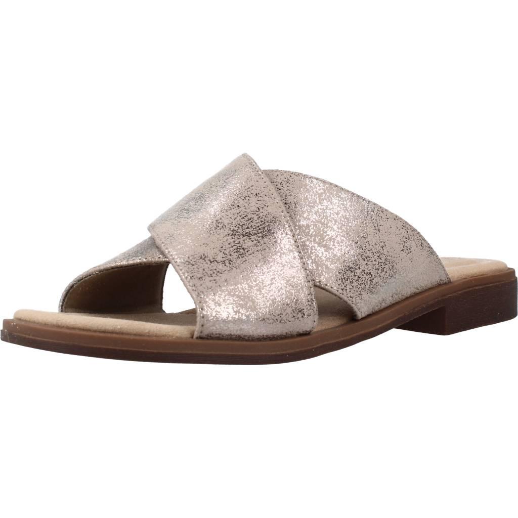 CLARKS DECLAN IVY en color BRONCE (1)