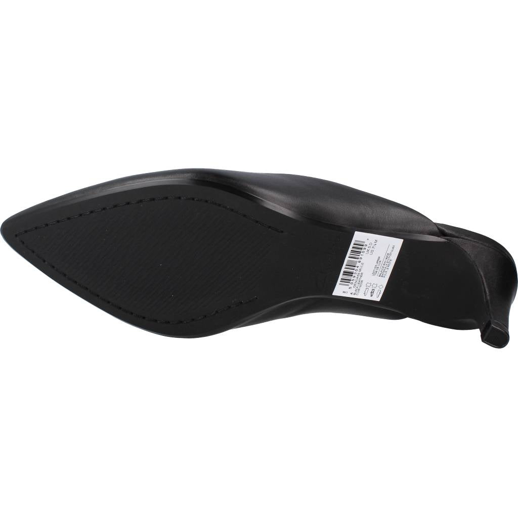 CLARKS GENOA MULE en color NEGRO (6)