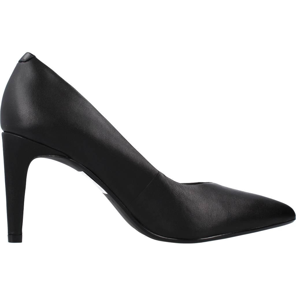 CLARKS GENOA COURT en color NEGRO (4)