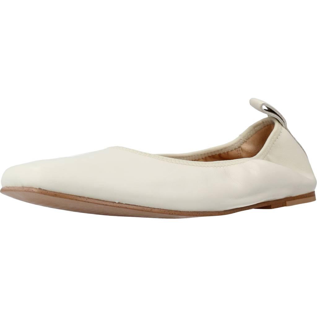 CLARKS PURE BALLET en color BLANCO (1)