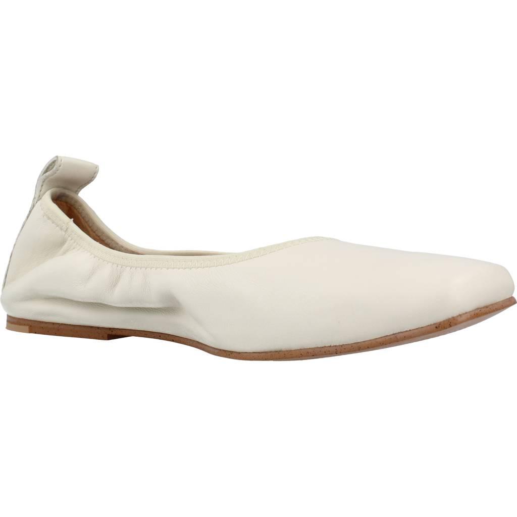 CLARKS PURE BALLET en color BLANCO (5)