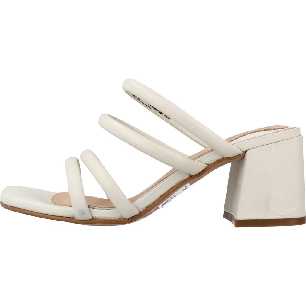 CLARKS SHEER MULE en color BEIS (2)